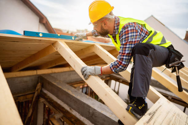 Best Residential Roofing Contractor  in North Industry, OH